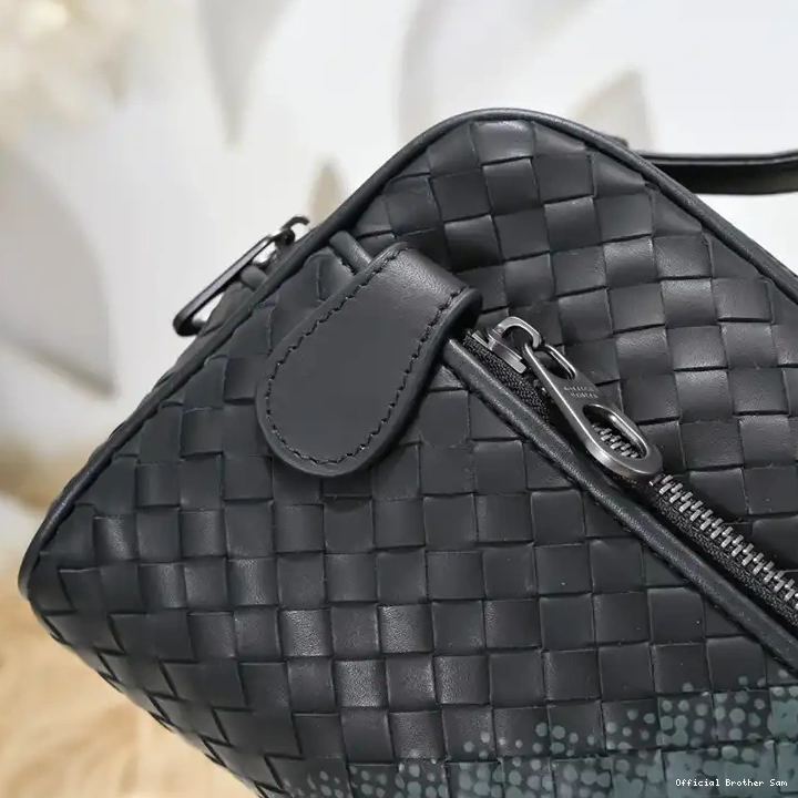 Official Brother Sam Veneta Bags 2409YA0040 Bottega 0726
